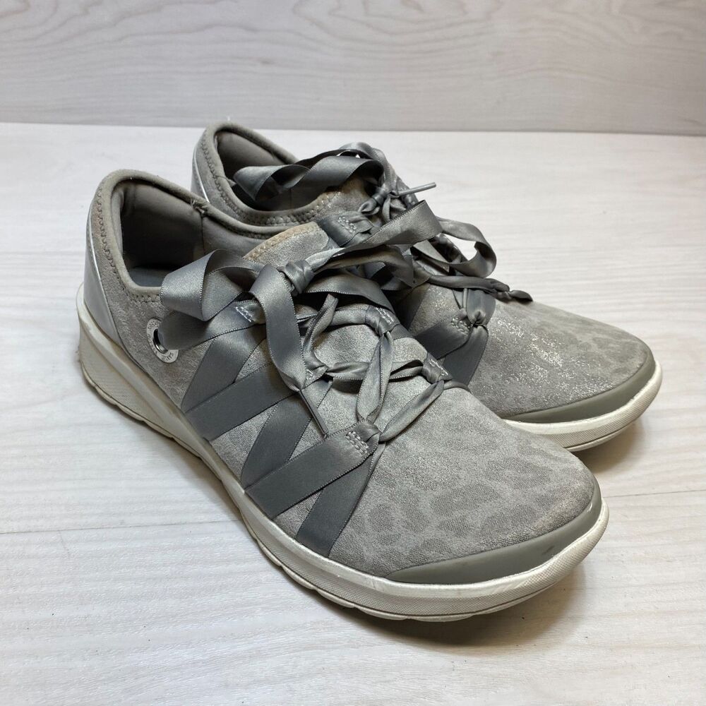 Bzees Glisten Sneakers Women's Size 9.5M Gray Lace Up Low Top Comfort Casual